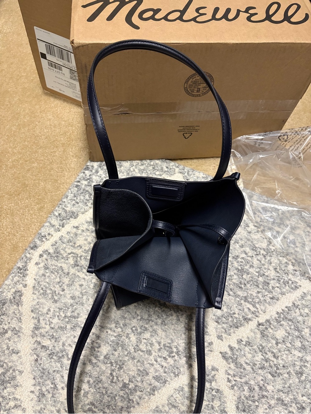 The Lexington Small Tote- Color Juniper Berry- MADEWELL - Picture 8 of 12